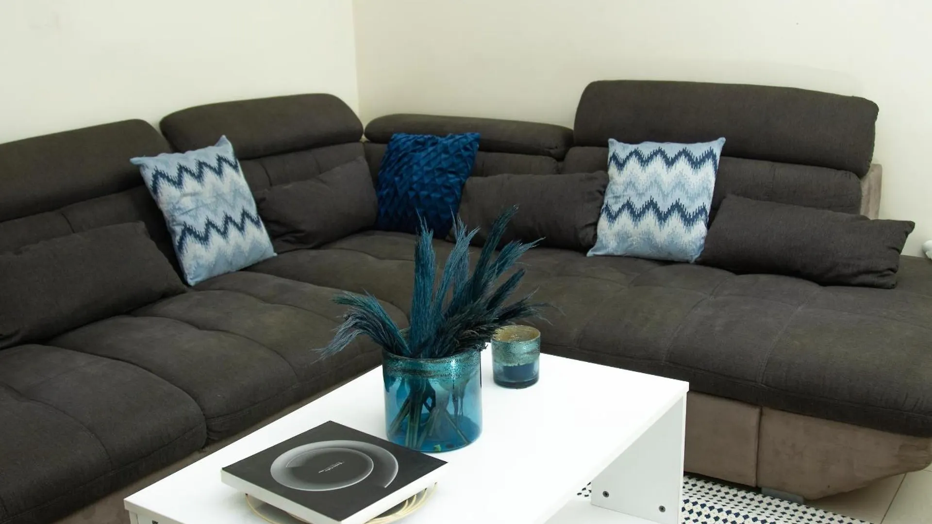 Meuble Apartman Dakar